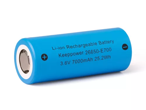 Keeppower 26650-E700 mit 7000 mAh¹, 3,6V-3,7V Li-Ion-Akku 15A Entladestrom (konstant)